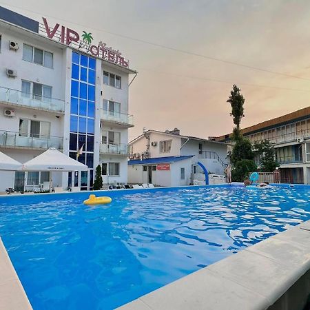 Vip Hotel Kobleve Extérieur photo