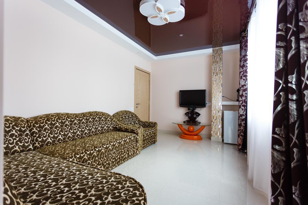 Vip Hotel Kobleve Extérieur photo